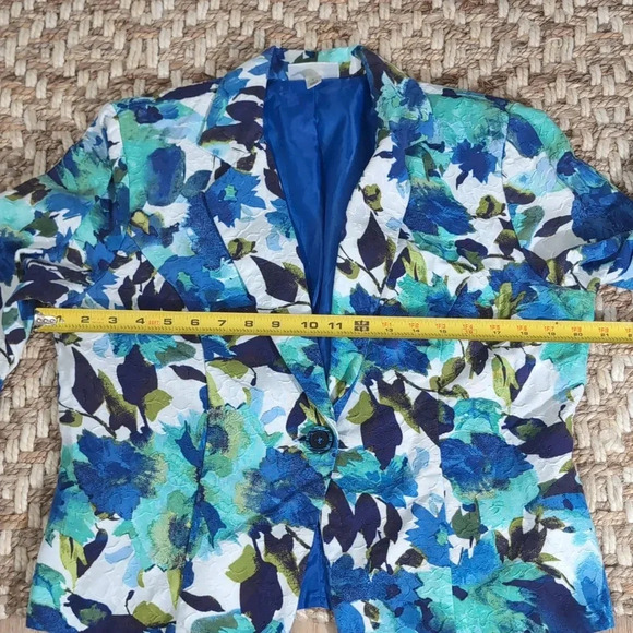 Dress Barn Multicolor Floral Blazer - Picture 8 of 8